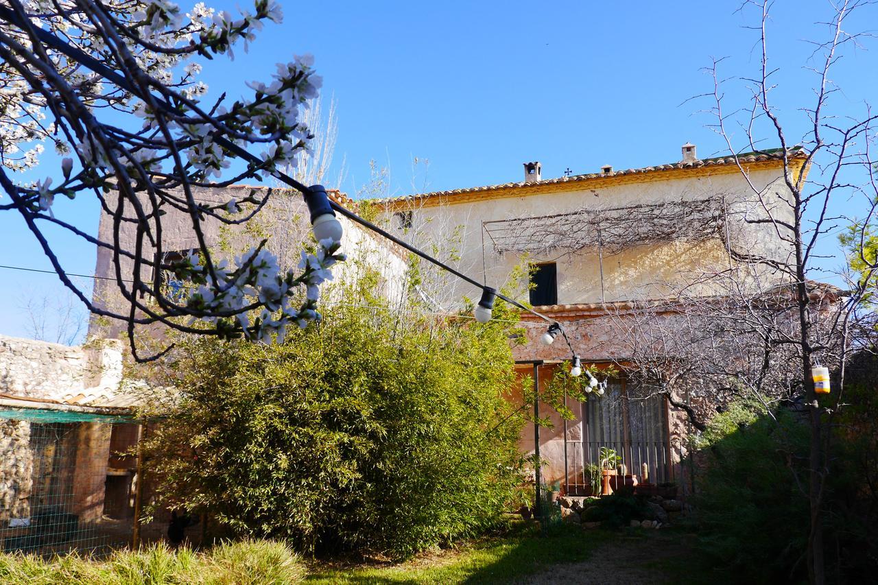 Отель Mas Castell De Gimenelles Sant Jaume dels Domenys Экстерьер фото